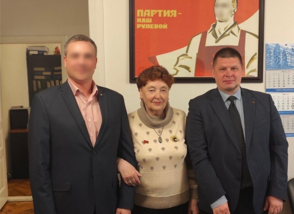 Активисты КПРФ встретились с участником СВО