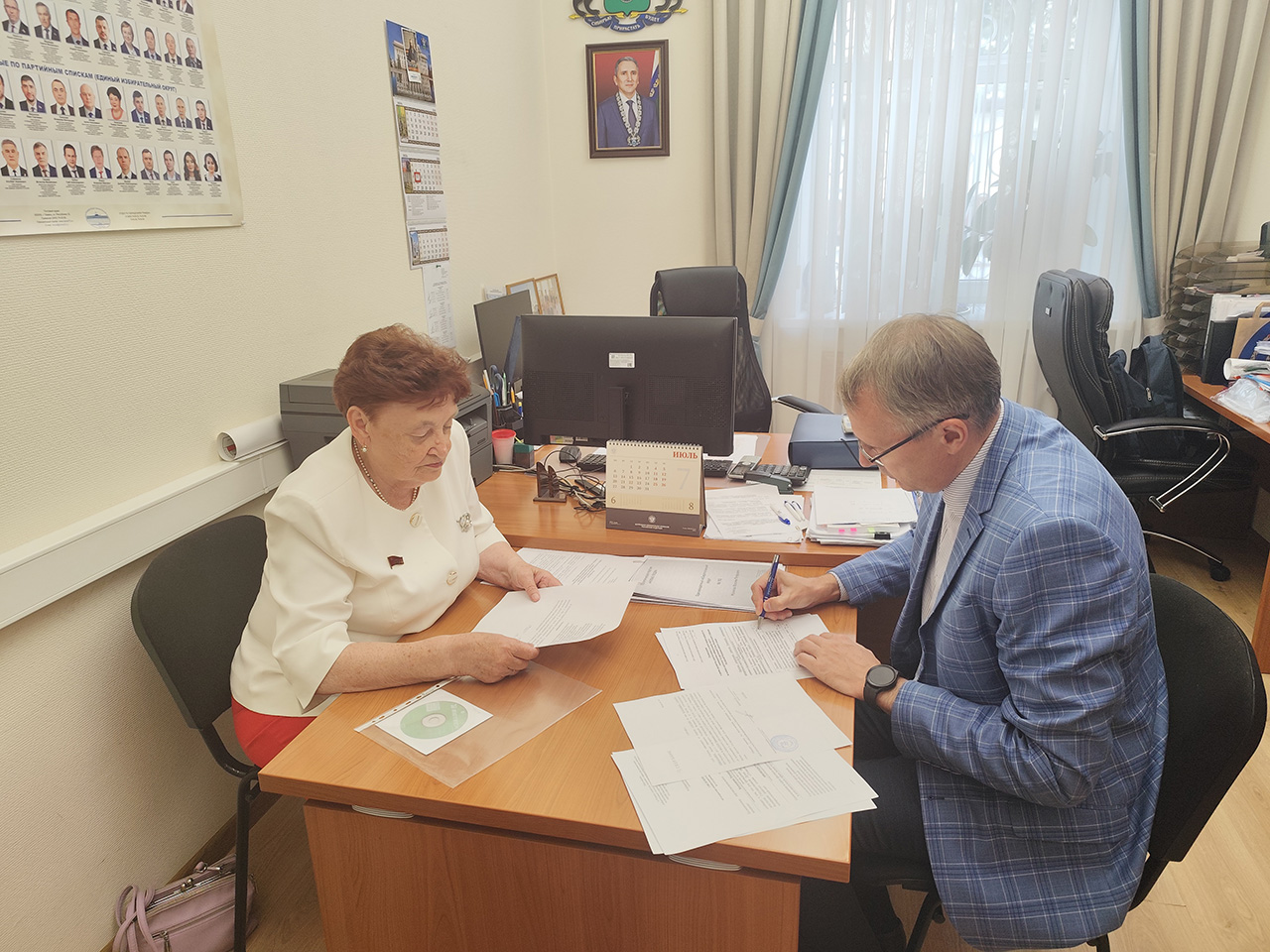 
                        Тамара Казанцева первой в Тюменской области сдала документы на регистрацию в качестве кандидата в депутаты Госдумы                    
