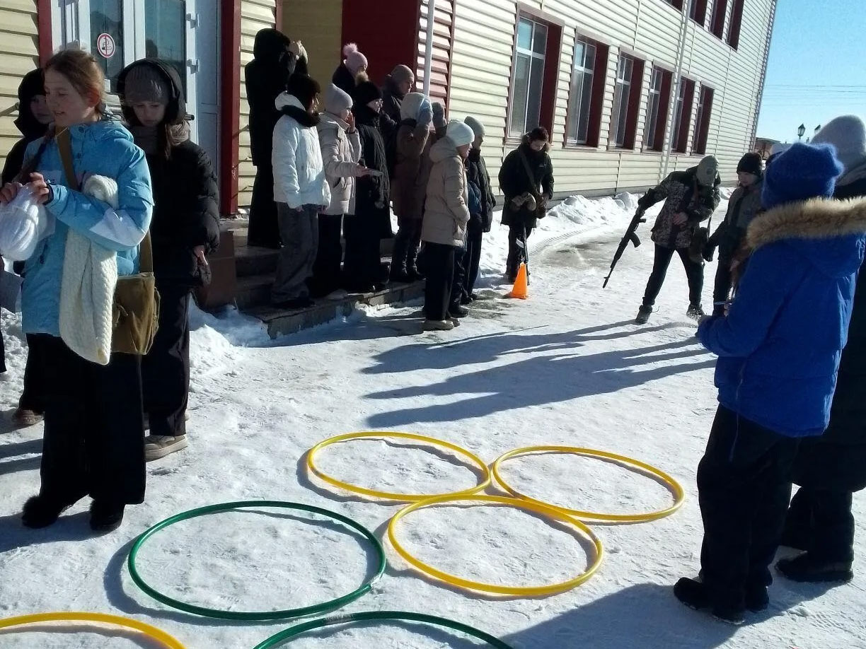 В Викуловском районе КПРФ провела военно-спортивную эстафету для школьников в честь праздника 23 февраля