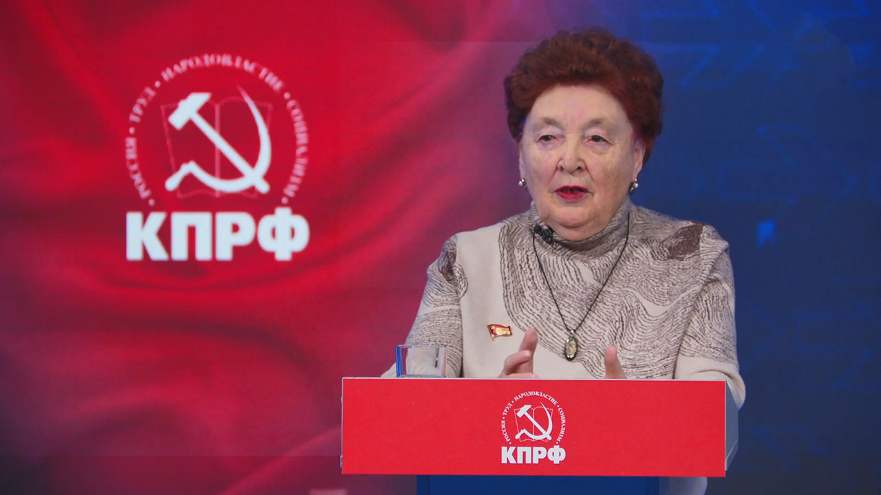 Лидер КПРФ в Тюменской области Тамара Казанцева в эфире тюменского телеканала рассказала о дефиците кадров сфере здравоохранения