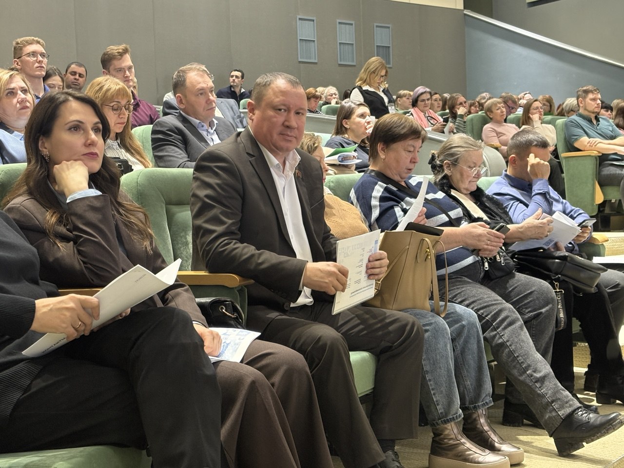Александр Жуков на публичных слушаниях по бюджету г. Тюмени