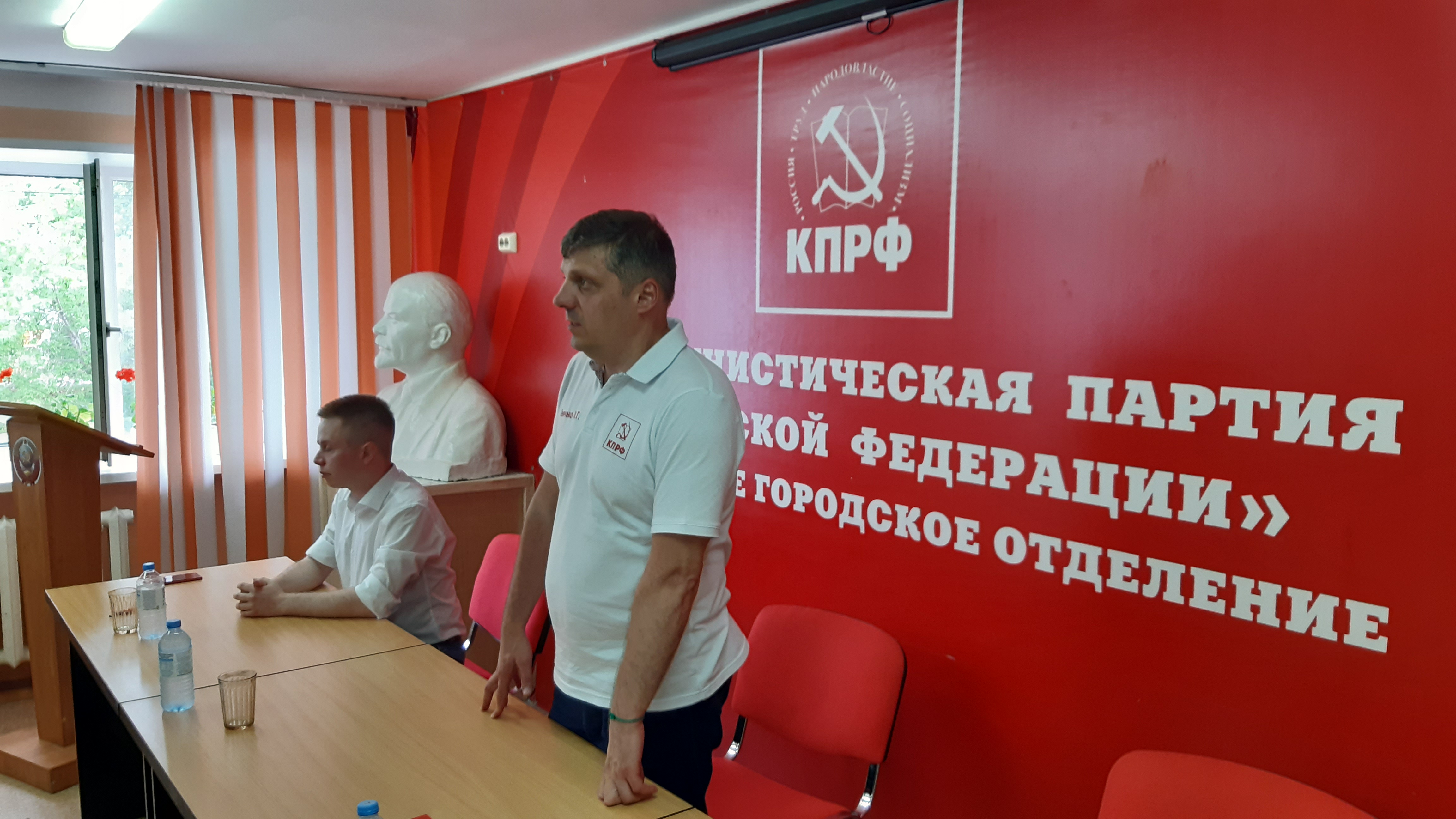 Депутат Левченко проводит приём избирателей в муниципальных образованиях