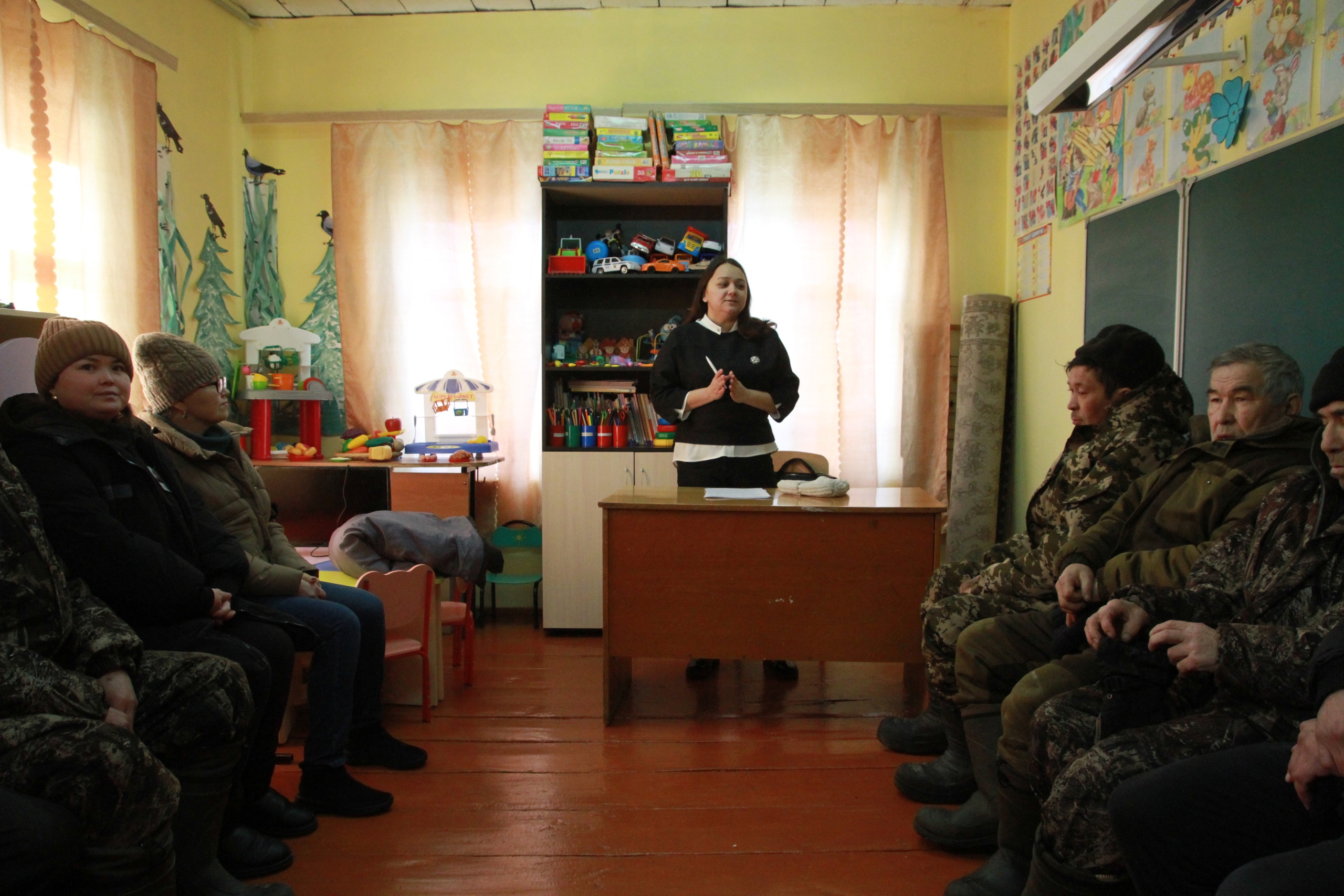 Регина Юхневич встретилась с жителями труднодоступных территорий тобольского Заболотья
