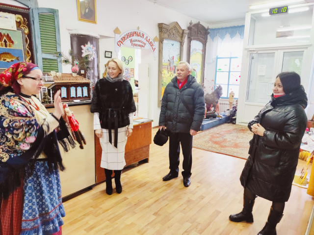 IMG_20220129_100820 Депутат-коммунист Регина Юхневич посетила отдалённые районы Тюменской области