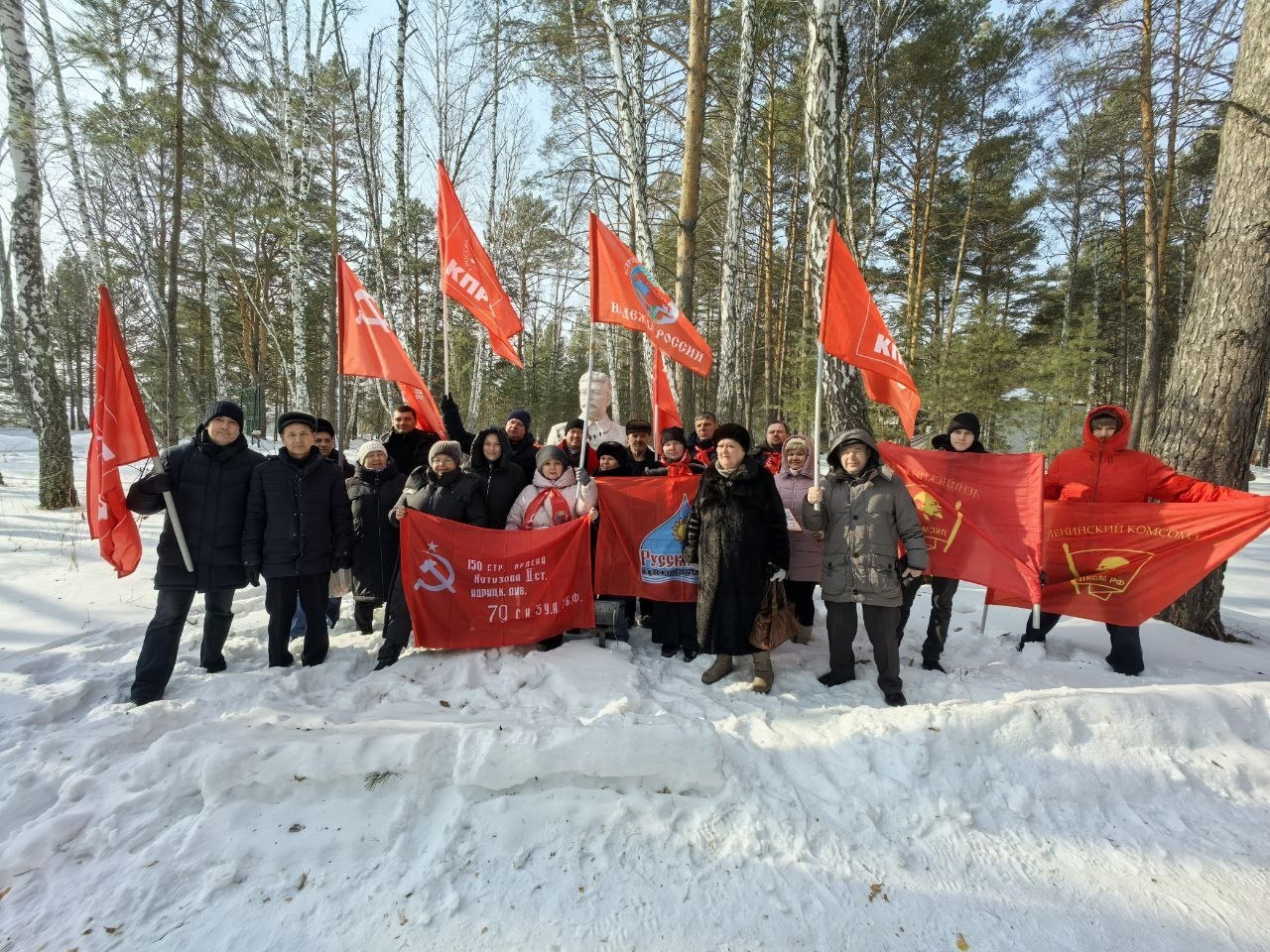 Коммунисты Тюмени почтили память Иосифа Виссарионовича Сталина